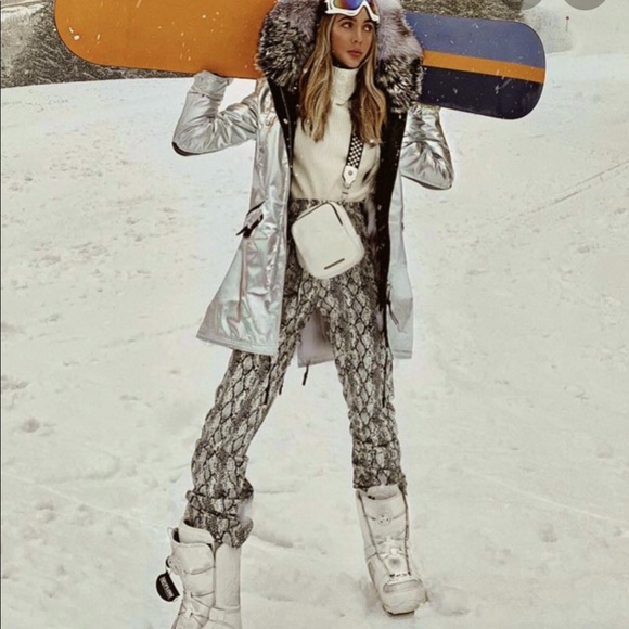 Vans Shoes - Women’s Vans Snowboard Boots Tri-Fix X - Size: W8